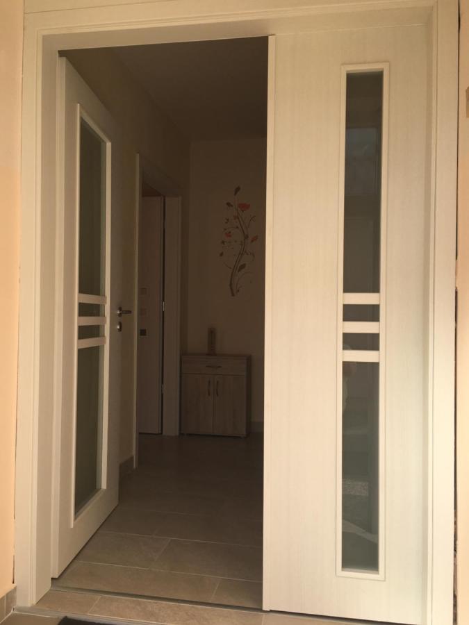 Adel Apartman Sarvar Exterior photo