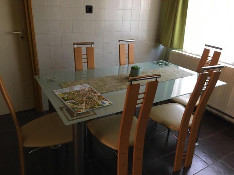 Adel Apartman Sarvar Exterior photo